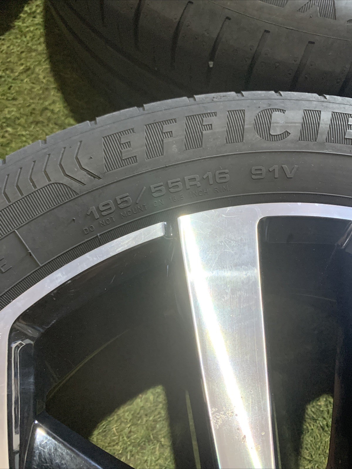 Cerchi In Lega Da 16 Con Gomme Volkswagen Polo 2023 2G0601025T