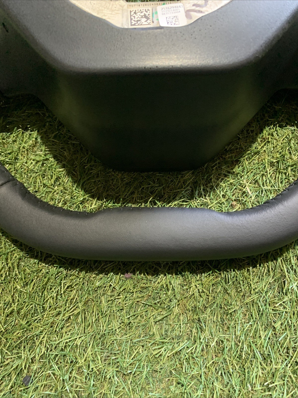 Volante In Pelle Multifunzioni Peugeot 2008 2025 98546457ZD