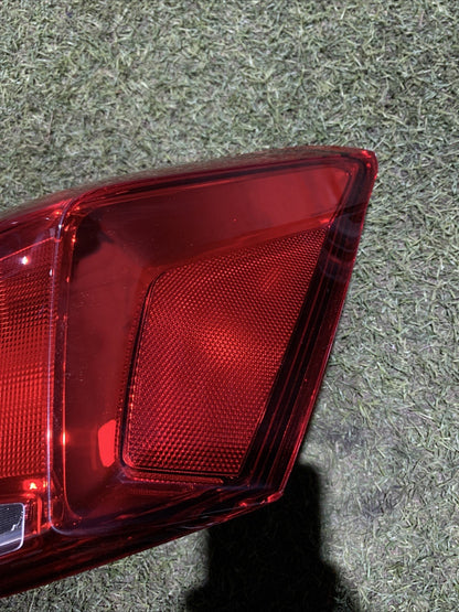 STOP FANALE POSTERIORE DESTRO PER SEAT Arona Serie 6F9945096B 2024