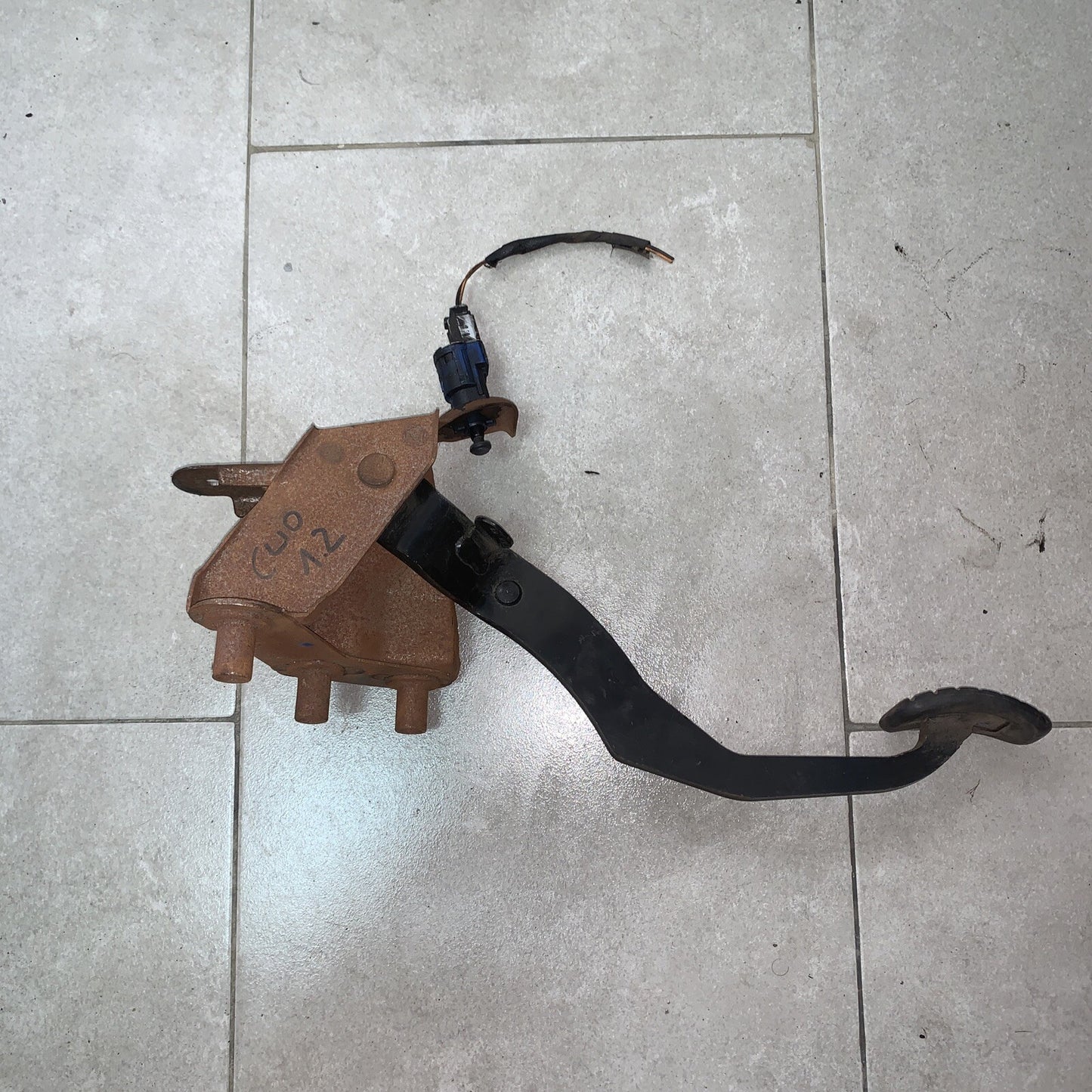 PEDALE FRIZIONE RENAULT CLIO 1.2