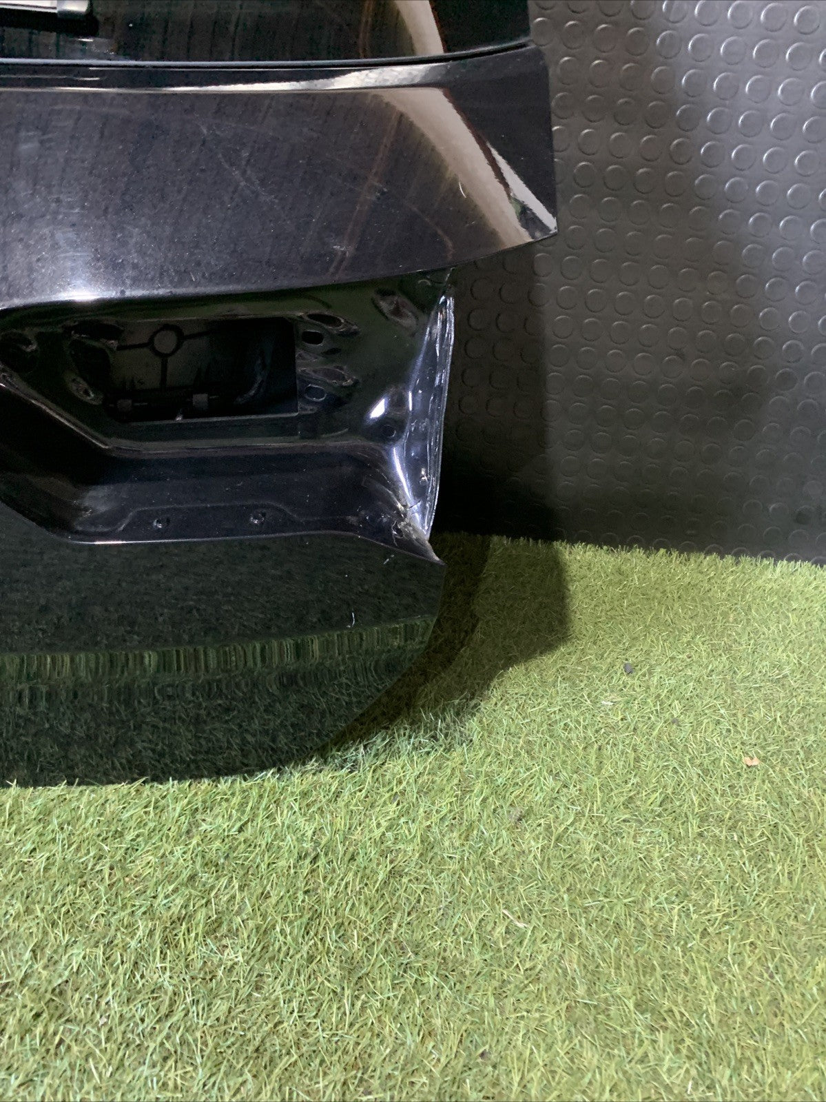 COFANO BAULE PORTELLONE CON TELECAMERA POSTERIORE VOLKSWAGEN T-ROC 2024