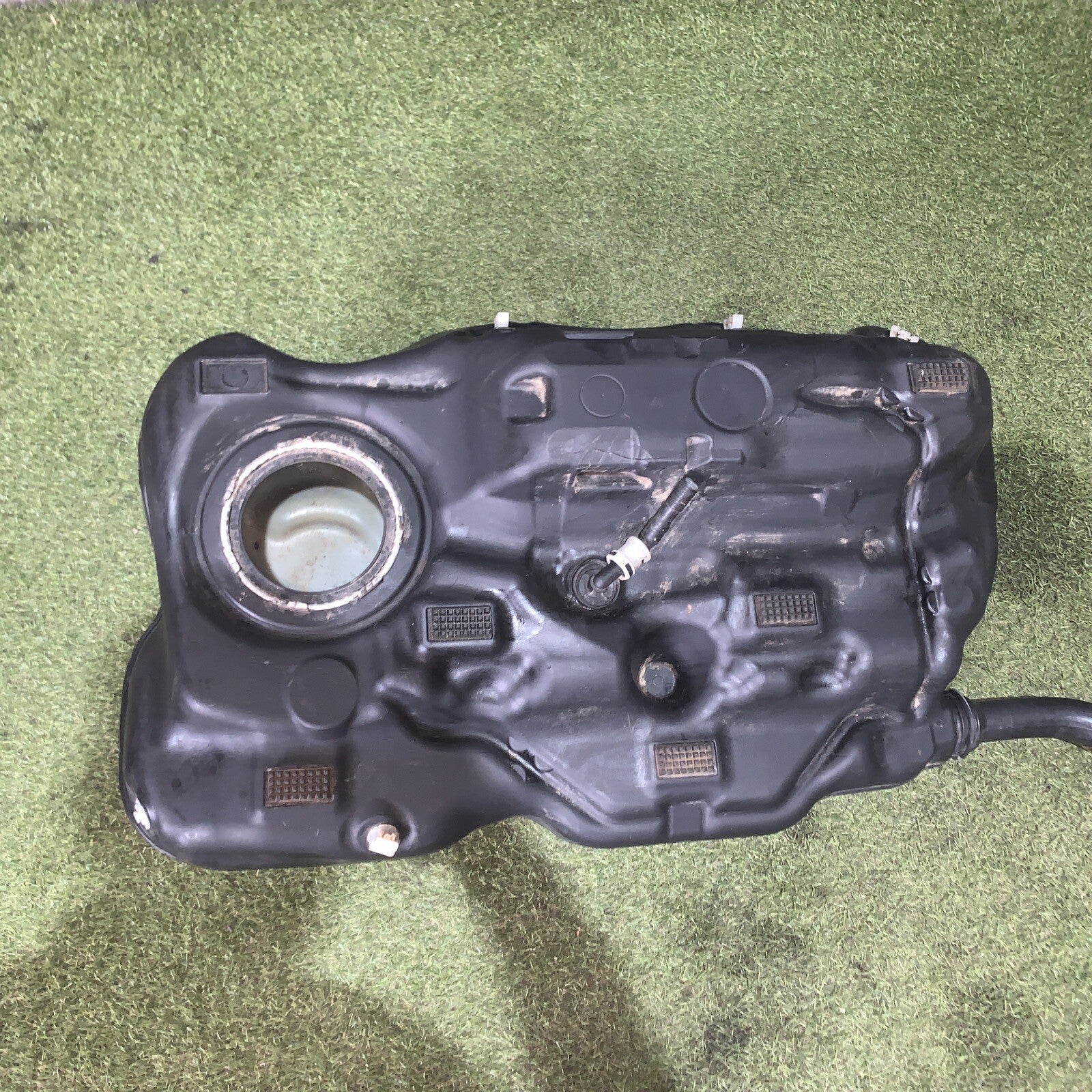 51965159 Serbatoio Vaso Riempitivo Carburante FIAT 500X 1.3 MJT 2020 (3)