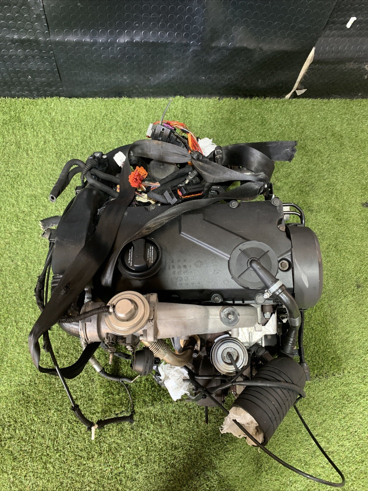 Motore Completo Volkswagen Passat 2004 1.9 Diesel AWX