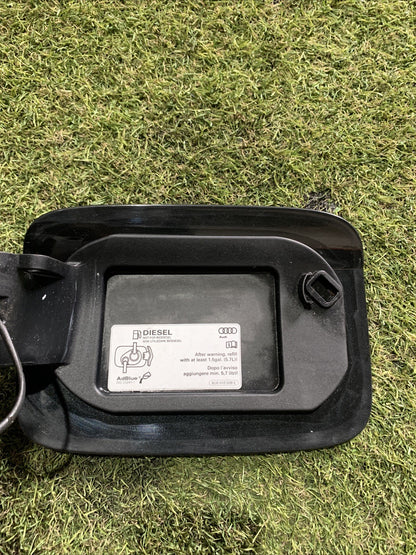 SPORTELLINO CARBURANTE PER AUDI Q3 Serie (8UG) 8U0809906E (14>)