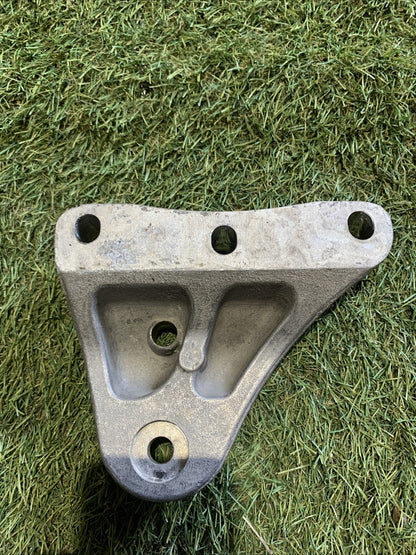 Supporto motore Audi A1 2010 1.6 Diesel 6Q0199185AA