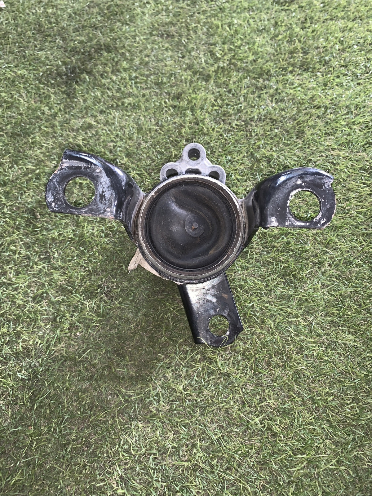 8V51-6F012-BF SUPPORTO MOTORE FORD FIESTA 6 VI (2008-2017) 1.4