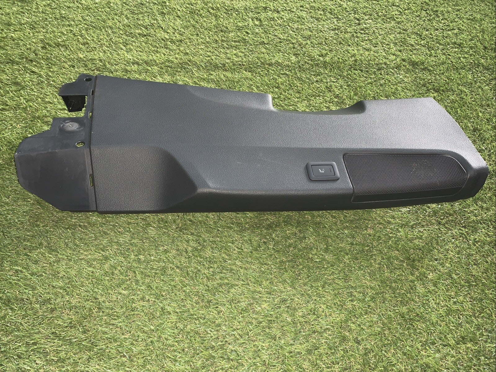 Rivestimento Colonna Destra Audi Q7 2016 4M0867240F