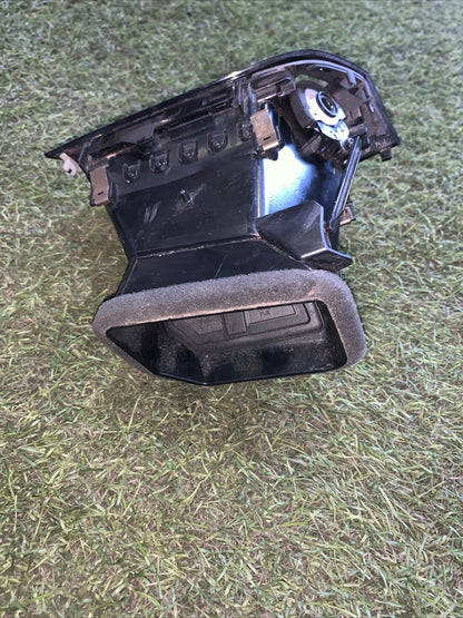 83B8209016PS BOCCHETTA AERAZIONE CRUSCOTTO LATO SINISTRO AUDI Q3 2021