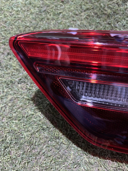 STOP FANALE INTERNO POSTERIORE DESTRO VOLKSWAGEN TIGUAN 2023 5NA945094F