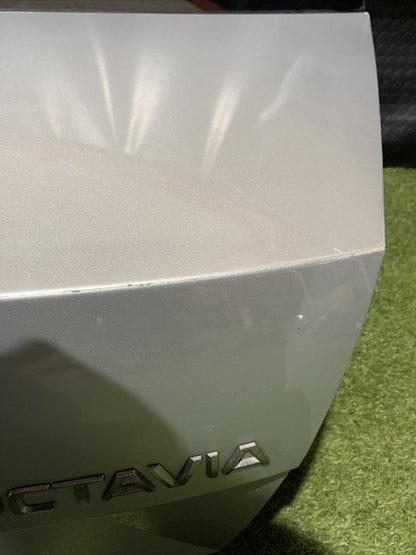 Cofano Baule Portellone posteriore skoda octavia 2018