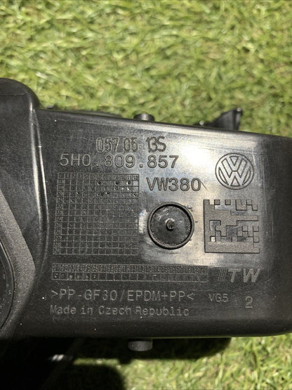 SPORTELLINO CARBURANTE PER VOLKSWAGEN Golf Serie VIII 8 2.0 BENZ 5H0809857 (19 )