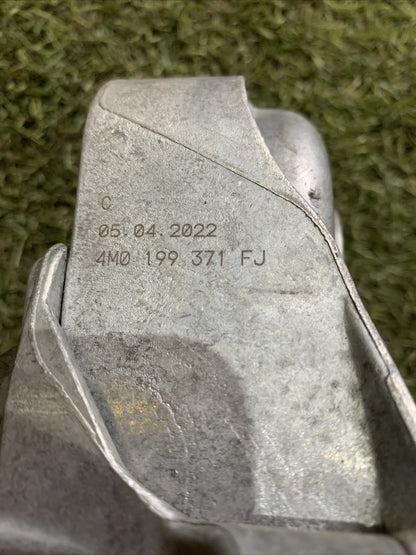 Supporto Motore Sinistro Audì Q5 2022 4M0199371FJ Originale