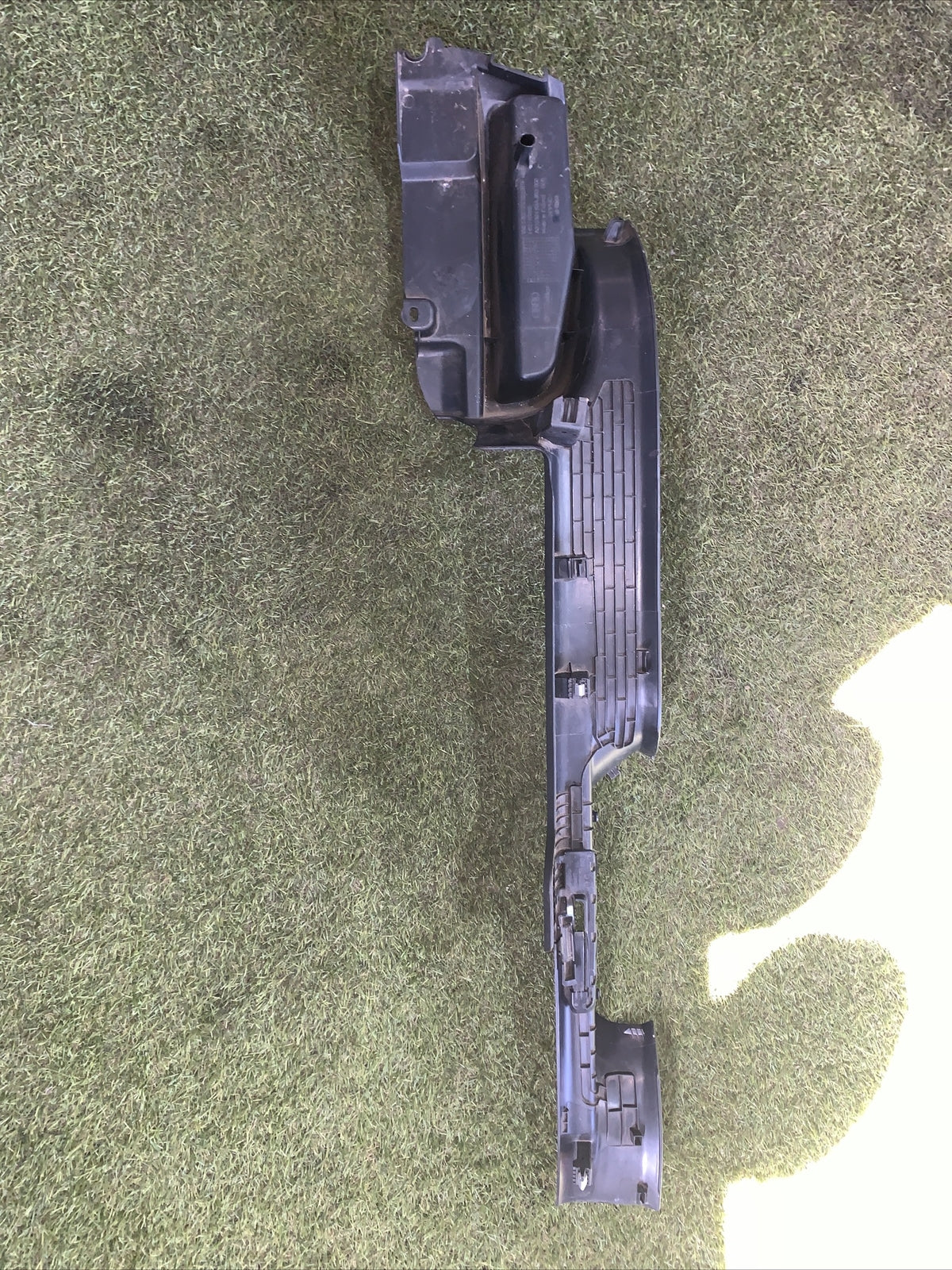 83A853906 RIVESTIMENTO PIEDI BATTITACCO POSTERIORE DESTRO AUDI Q3 2021