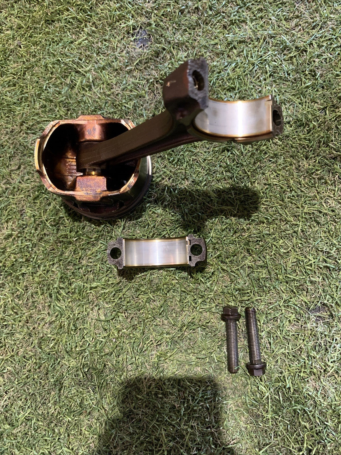 Pistone Motore Fiat 500 Abarth 2011 1.4 Benzina (2)