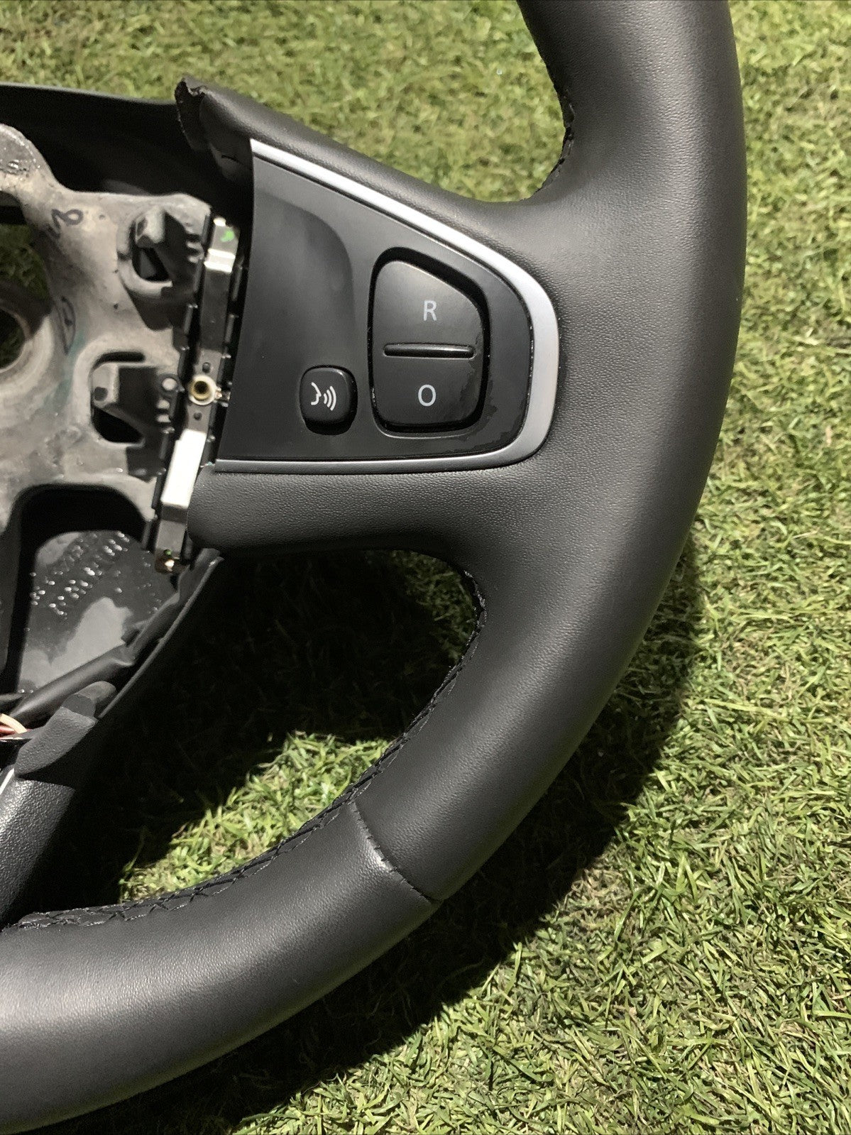 Volante In Pelle Multifunzione Renault Captur 2017 484005387R