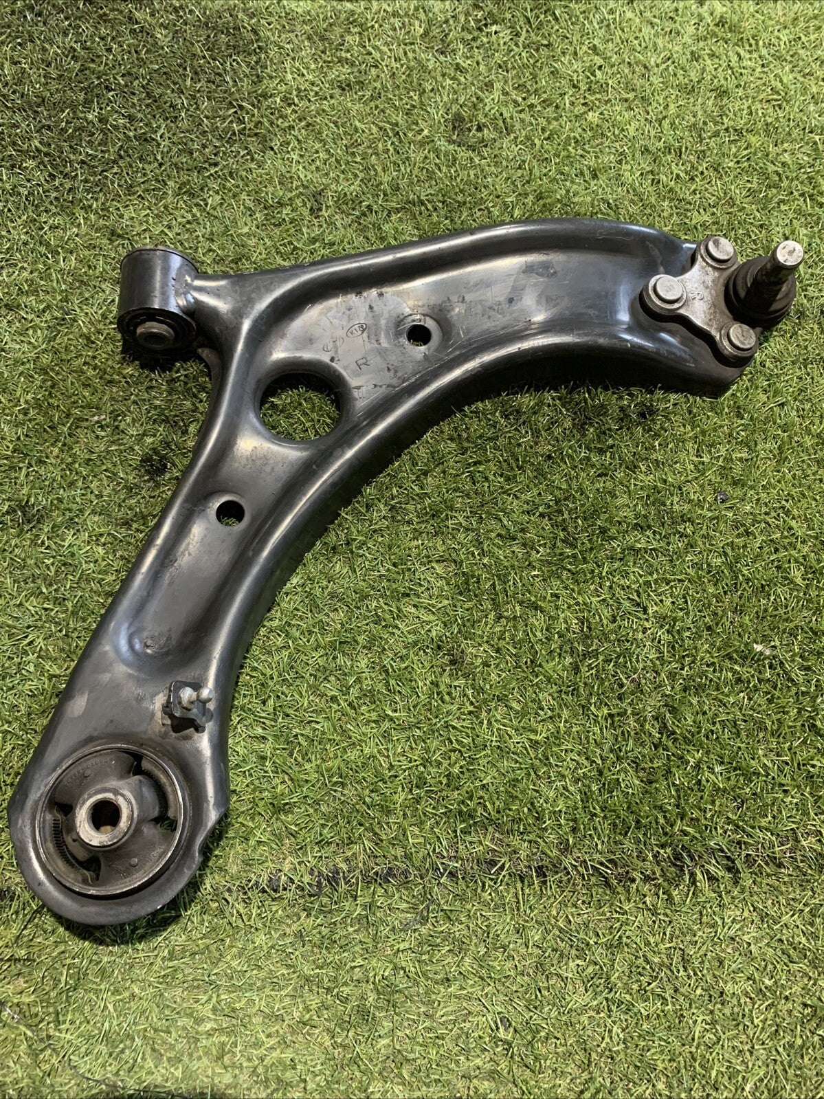 Braccio Oscillante Anteriore Destro Kia Sportage 2017 1.7 Diesel D4FD 54501F1000