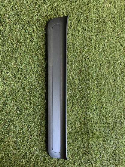 Rivestimento Copri Soglia Anteriore Destra Kia Sportage 2023 85884-R2000