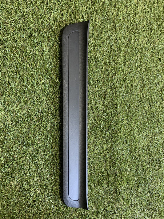 Rivestimento Copri Soglia Anteriore Destra Kia Sportage 2023 85884-R2000