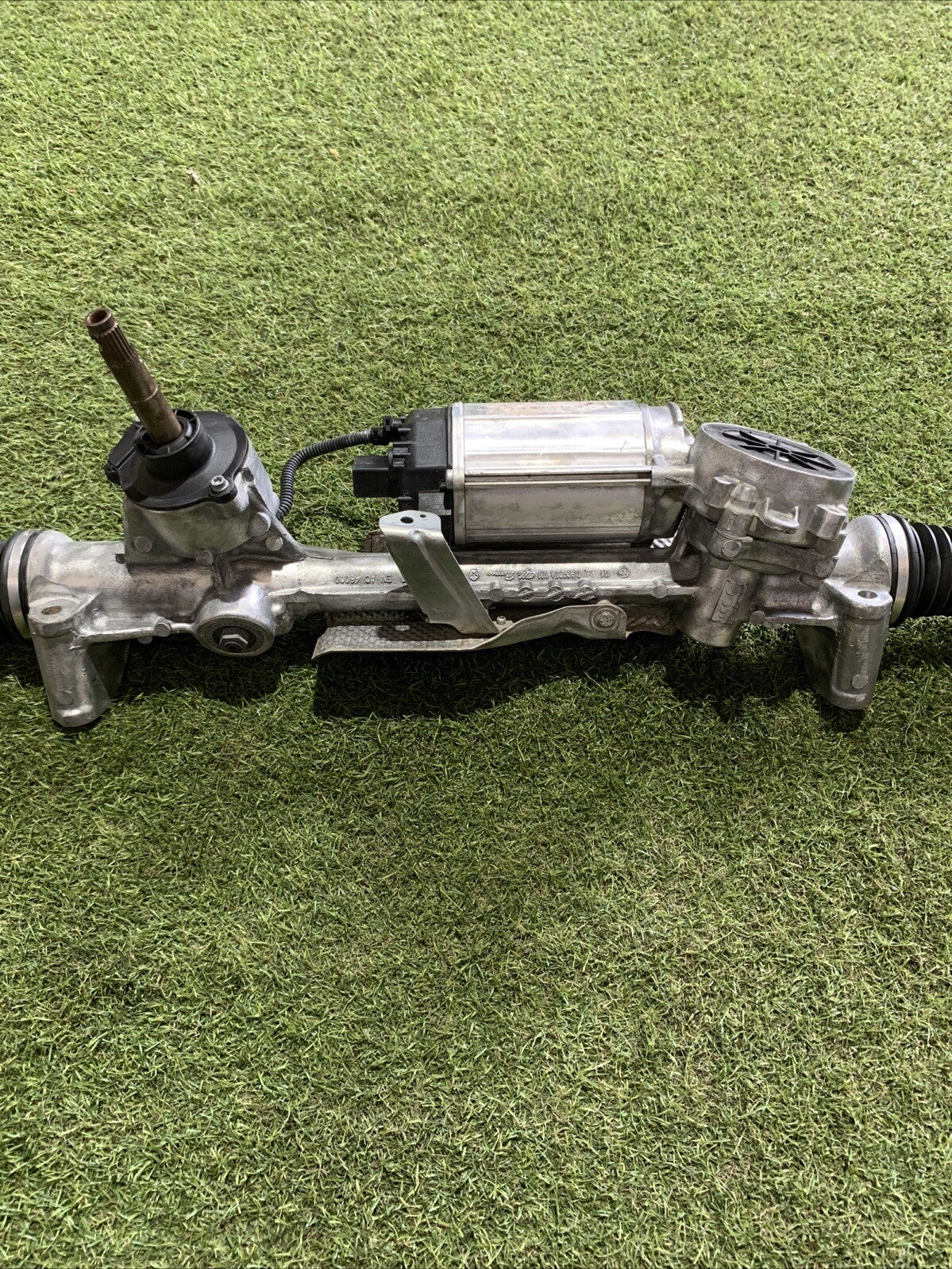 scatola sterzo Alfa Romeo Giulietta anno 2019 originale Codice 00505476660