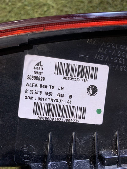 00505531790 FANALE FANALINO POSTERIORE SINISTRO INTERNO ALFA ROMEO STELVIO (3)
