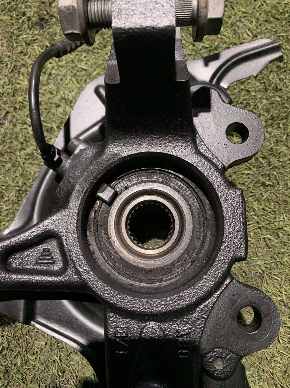 Mozzo Montante Fusello Anteriore Sinistra Fiat 500L 1.3 MJT 51910432