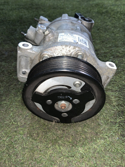 Compressore Aria Condizionata Volkswagen T-Roc 2.0 Diesel 5Q0816803F