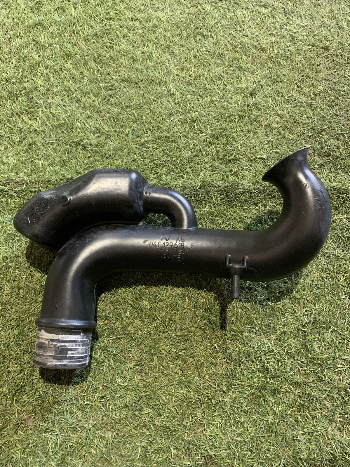 MANICOTTO FILTRO ARIA ASPIRAZIONE SKODA FABIA 2017 1.0 BENZINA 04C129618F