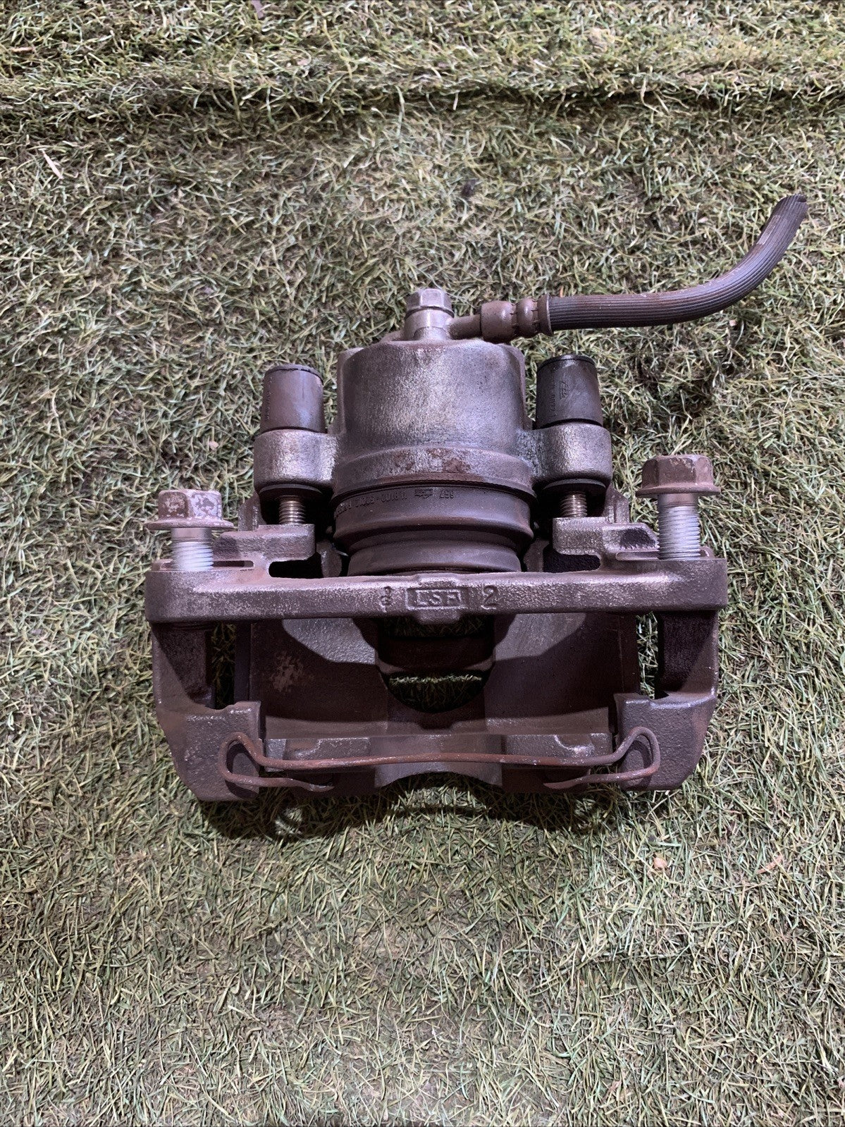 PINZA FRENO ANTERIORE DESTRA TOYOTA YARIS 2007 1.3 BENZINA 477300D070 