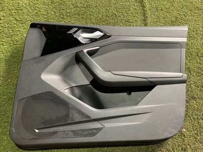 Pannello Interno Porta Anteriore Destra Audi A1 2019 82G867134