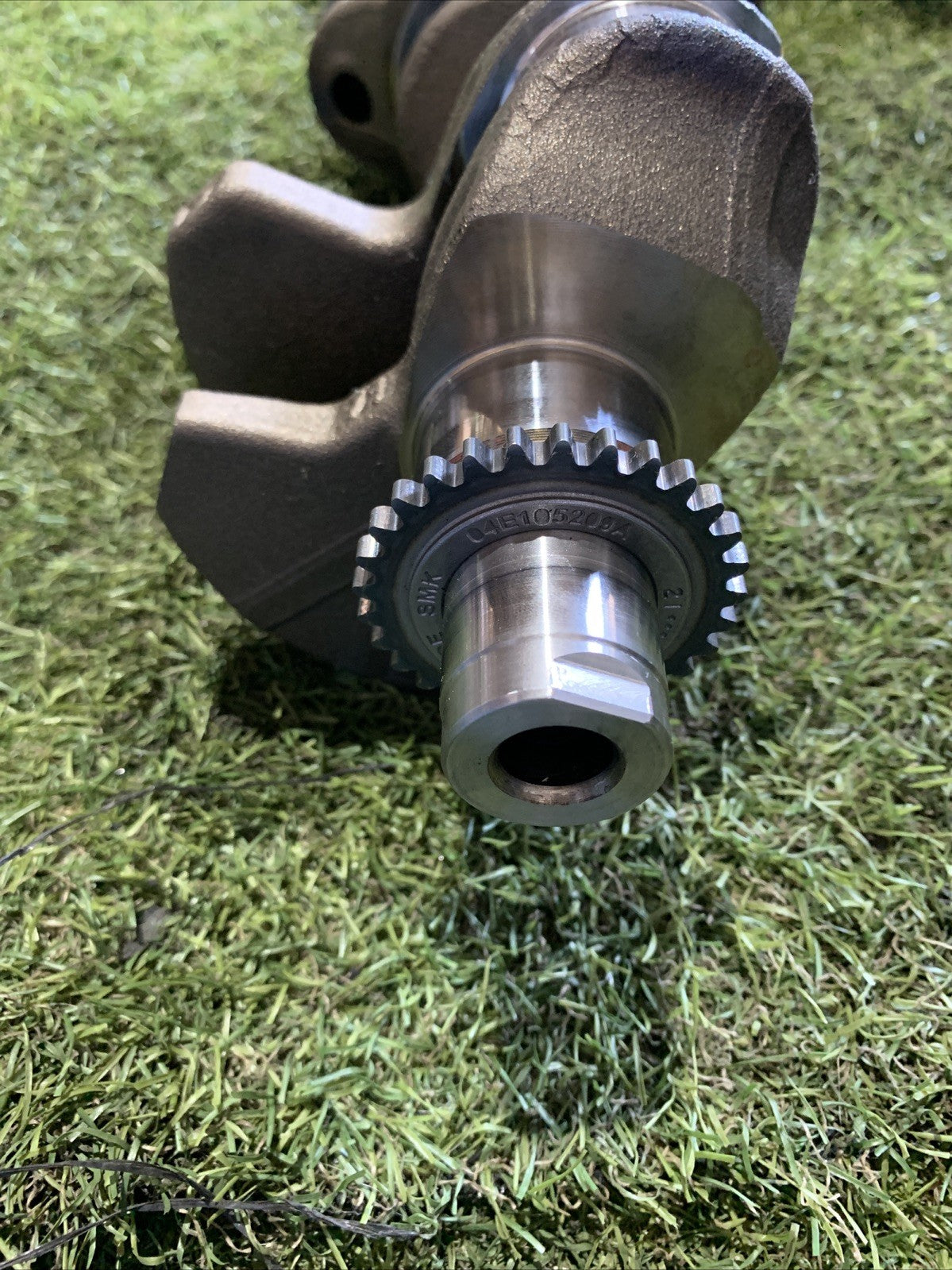 Albero Motore Volkswagen Golf 8 1.0 Benzina No Turbo Sigla: DLAB 04E105209A