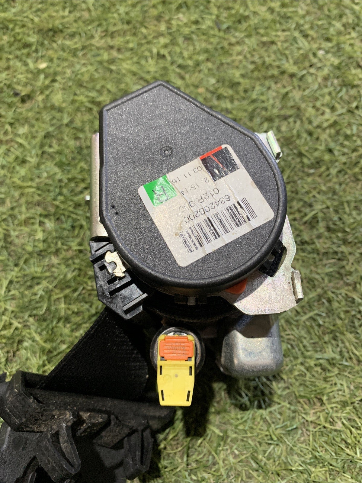 Cintura Di Sicurezza Anteriore Destra Maserati Levante 634208200