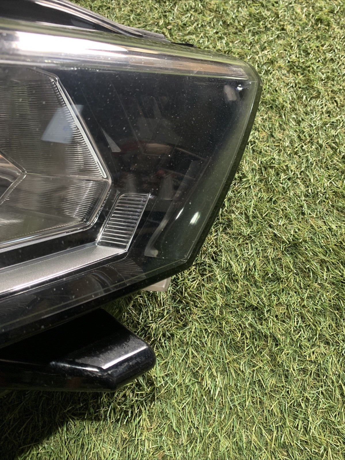 FARO FANALE ANTERIORE DESTRO DX PER VOLKSWAGEN T-Roc Serie 2GA941006B (17>)