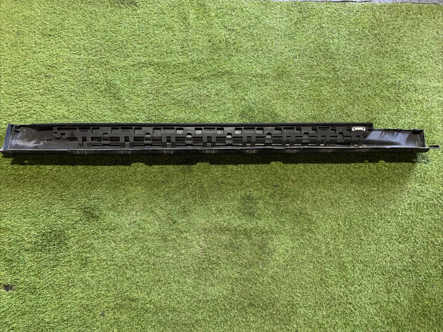 Minigonna Sotto porta Sinistra Alfa Romeo Stelvio 156132358