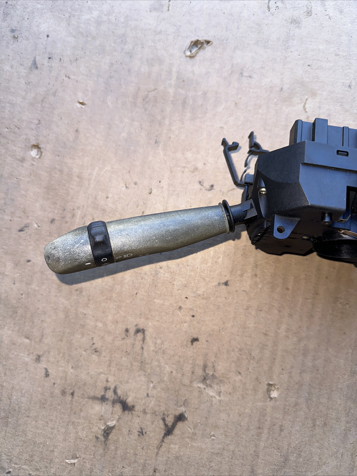 735365510 Devioluci Deviosgancio originale Per Alfa Romeo 147