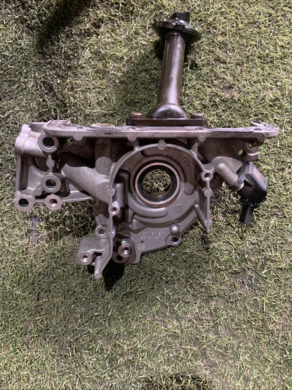 Pompa Olio Volkswagen Polo 2024 1.0 Benzina 04E115105