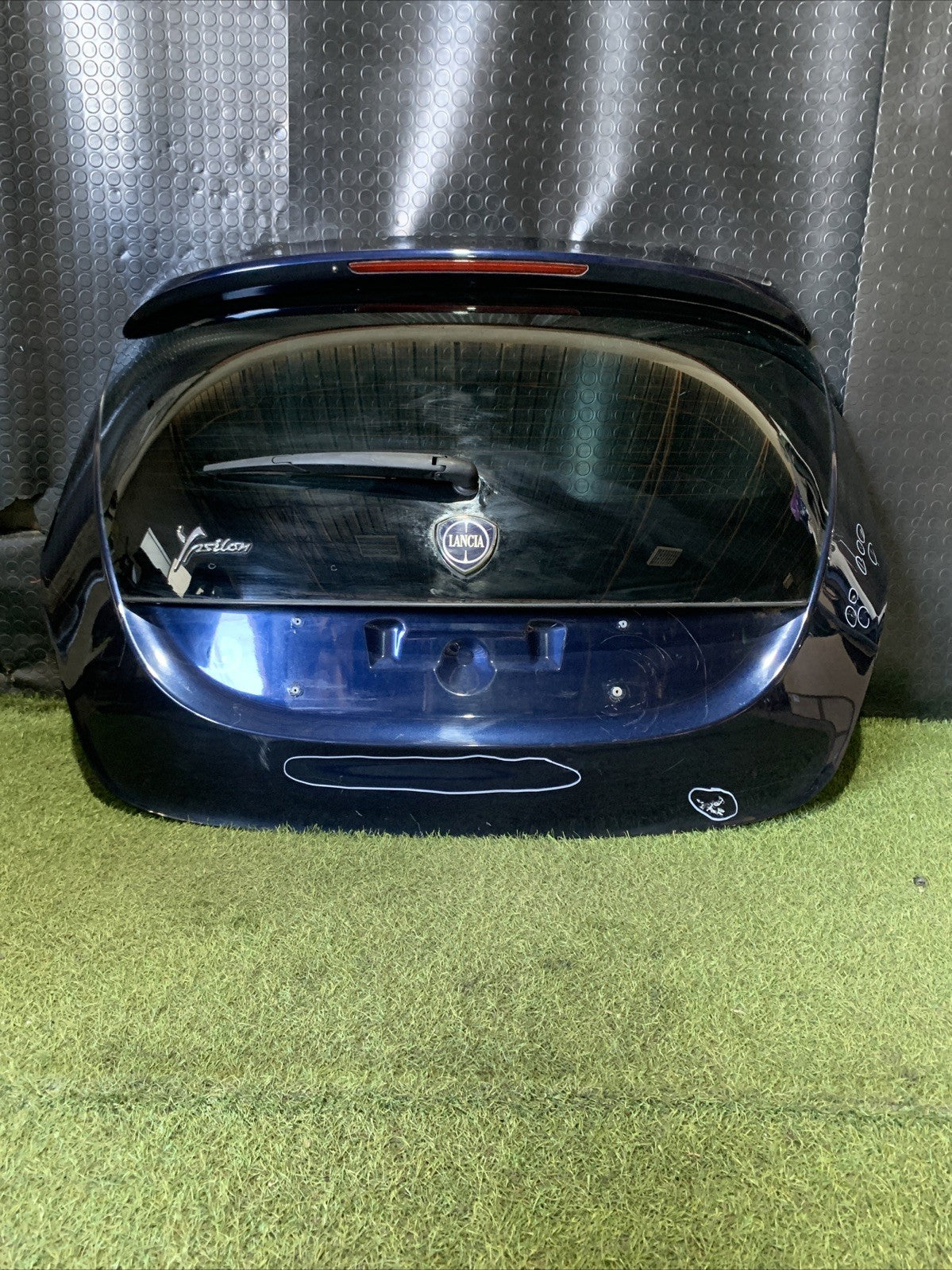 COFANO BAULE PORTELLONE POSTERIORE LANCIA YPSILON DAL 2011