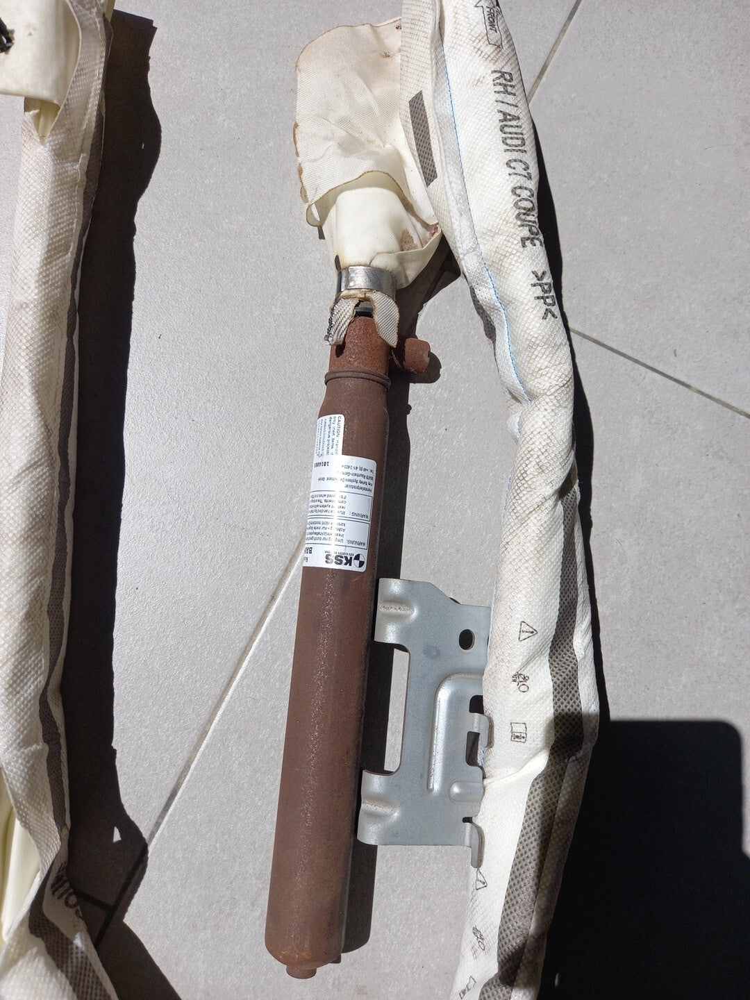 AUDI A7  AIRBAG A TENDINA LATERALE TETTO DX COD:4G8880742A