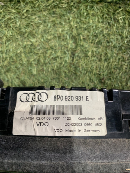 Contachilometri Audi A3 8P 2.0 Diesel 8P0920931E