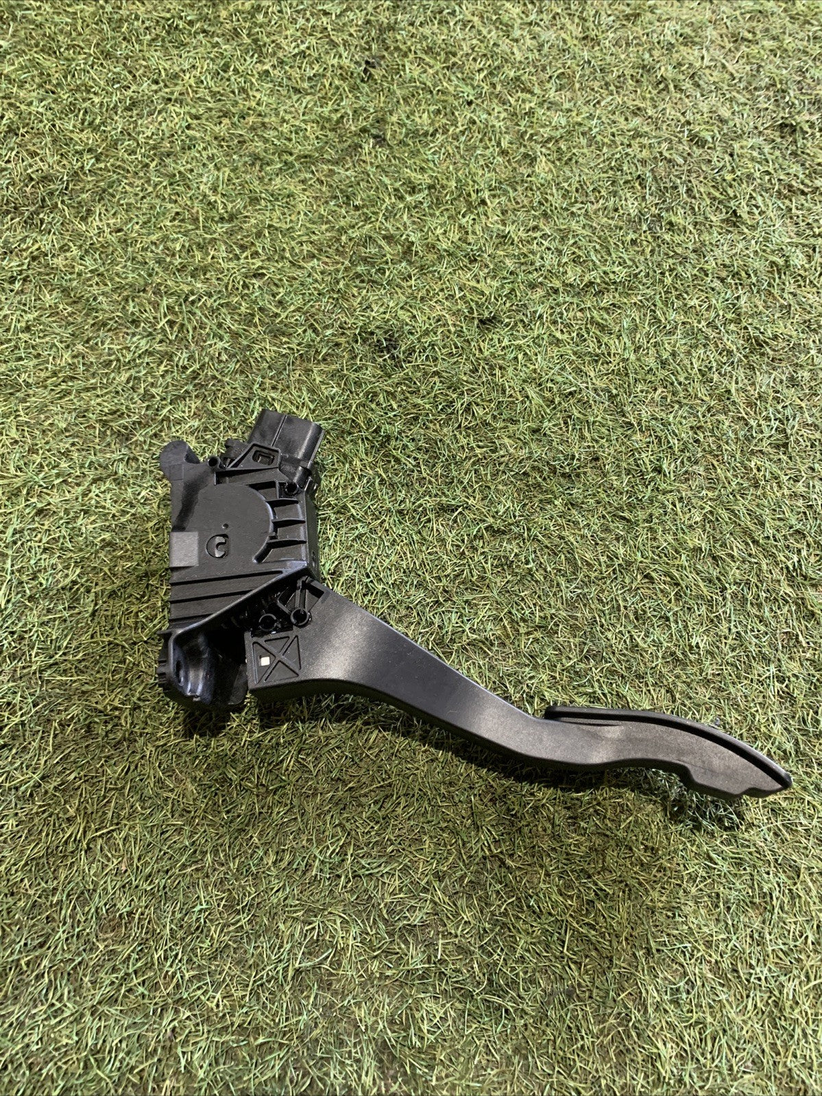 PEDALE ACCELERATORE PER VOLKSWAGEN T-ROC 2023 2.0 DIESEL 5Q1723503L