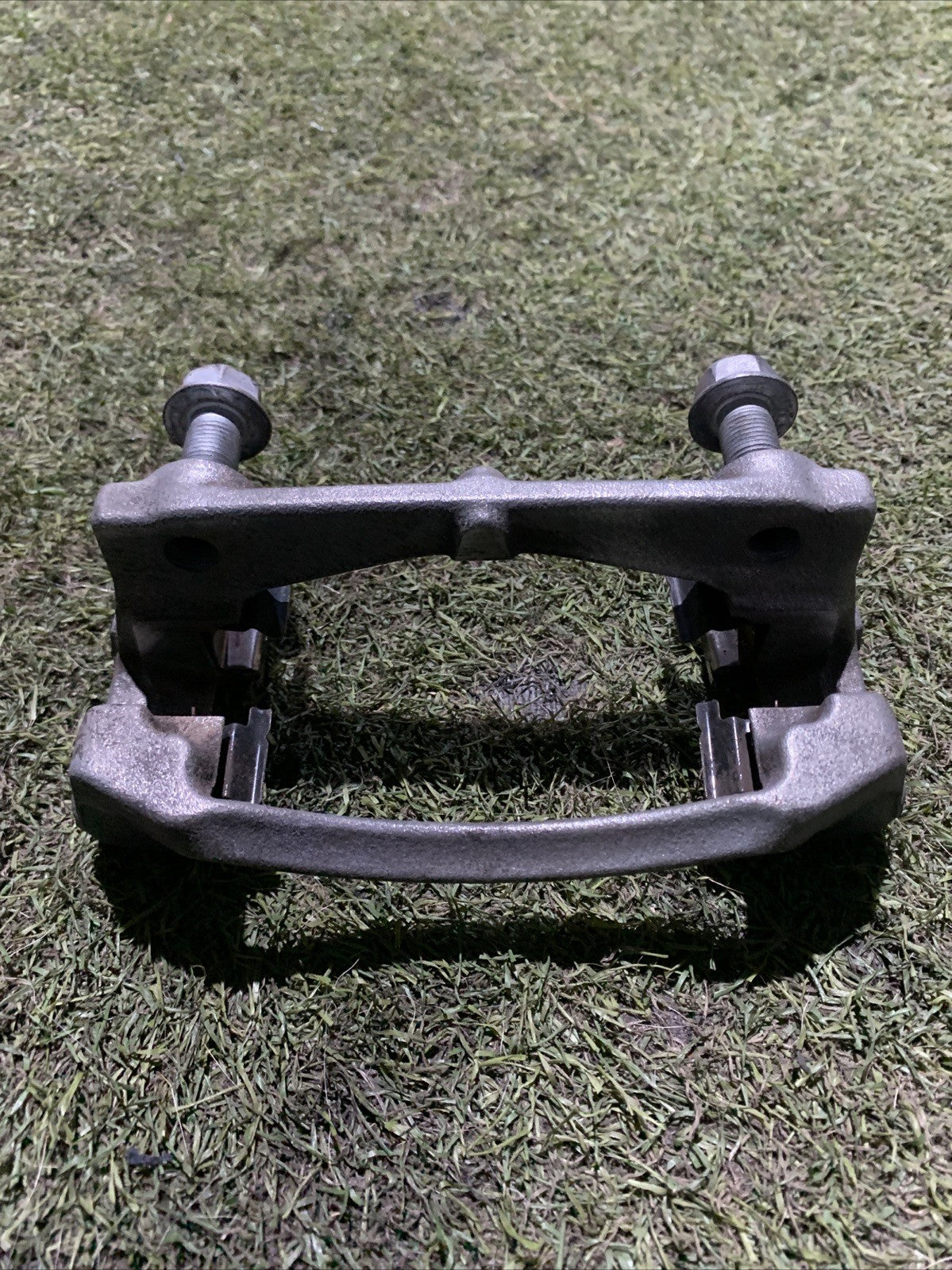 PORTA PINZA FRENO ANTERIORE DESTRA TOYOTA AYGO 2018 1.0 BENZINA 4772109210