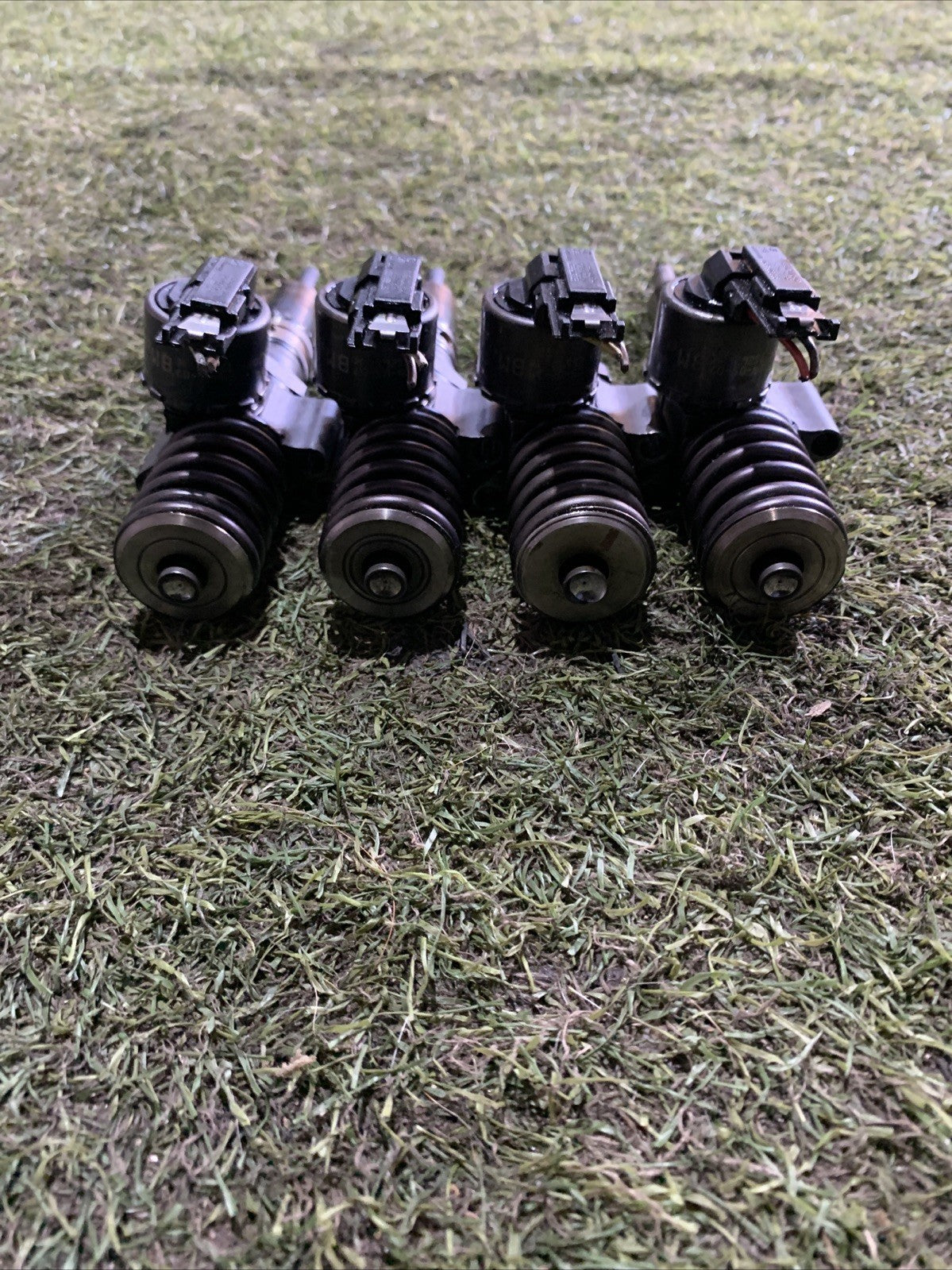 Iniettori Bosch Volkswagen Golf 5 2.0 Diesel 140 CV 03G130073G