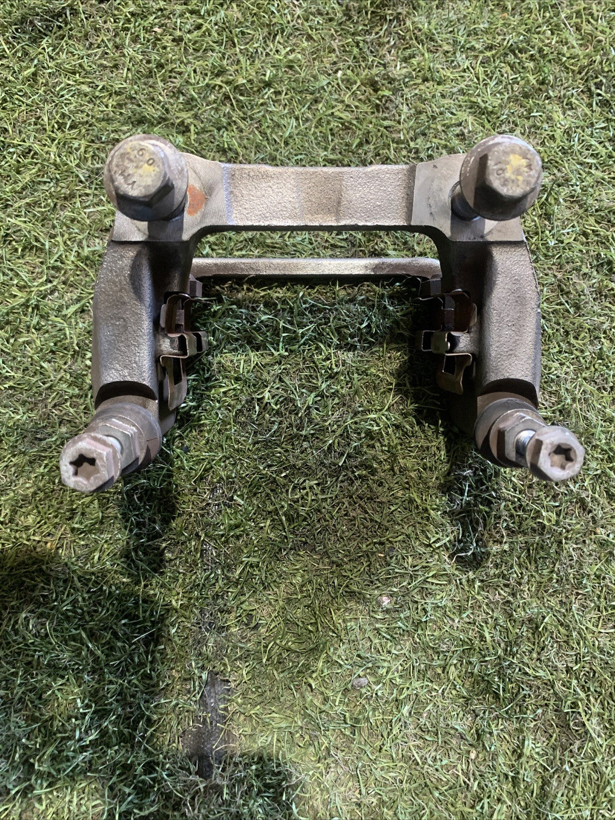 Porta Pinza Freno Posteriore Sinistra Range Rover Evoque 2016 LR027130