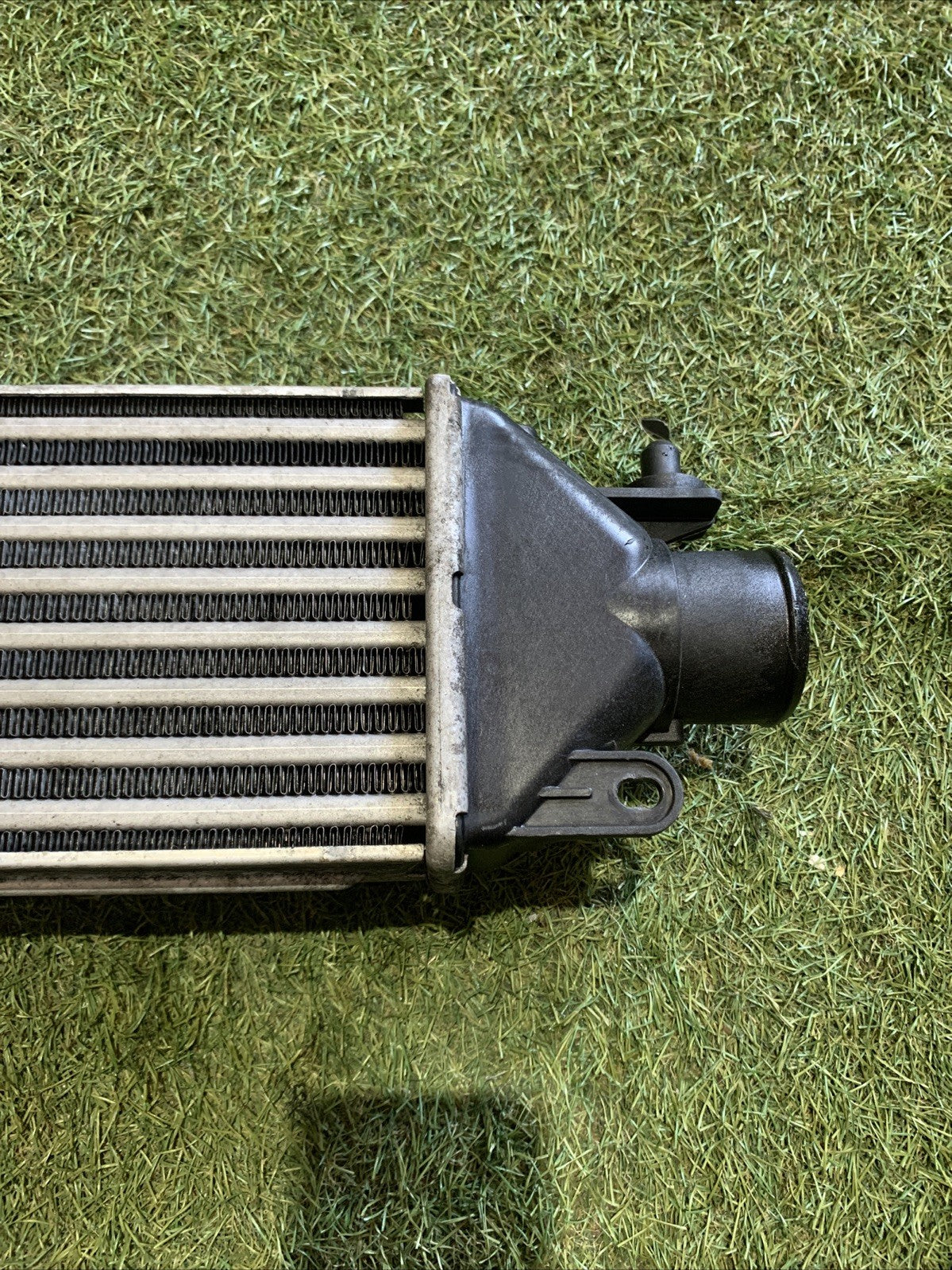 RADIATORE INTERCOOLER FIAT BRAVO 2008 1.6 DIESEL 51783791 (2)