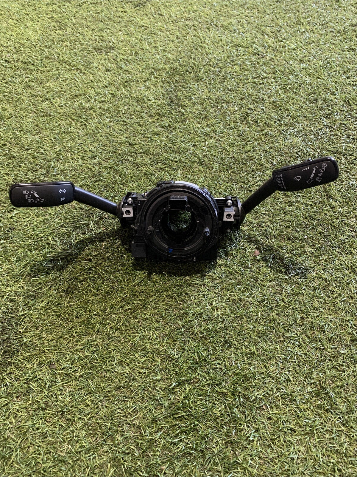 5Q1953521 DEVIOLUCI VOLKSWAGEN T-ROC 2019