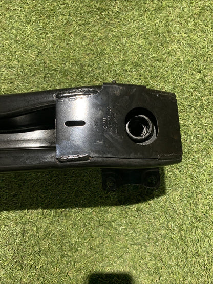 Traversa Paraurti Posteriore Volkswagen Golf 8