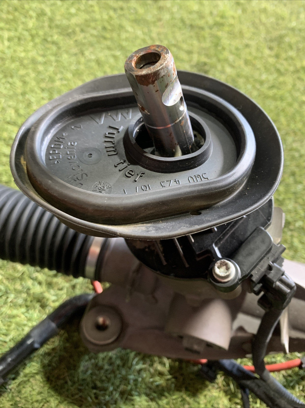 Scatola Guida Sterzo Elettrica Volkswagen Golf 7 5Q1423053AH (2)