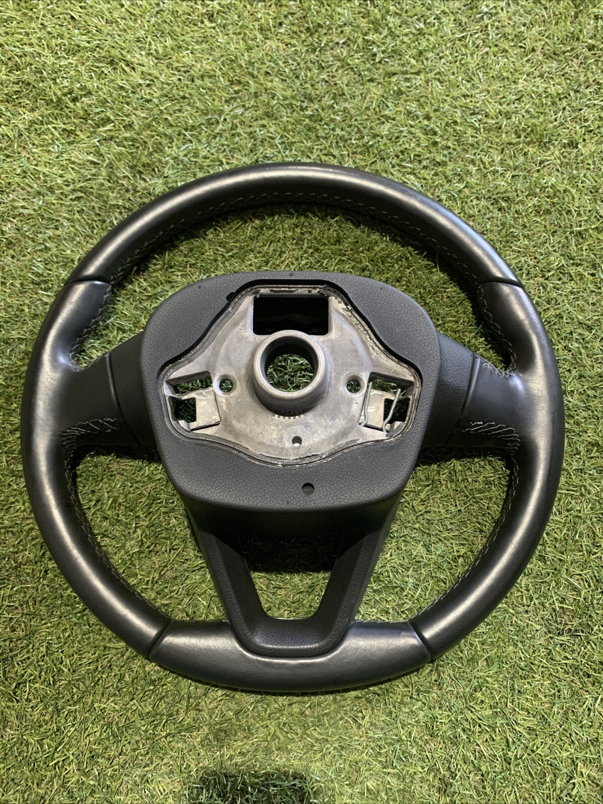 Sterzo Volante In Pelle Multifunzione Seat Ateca 2017 5F0419091L