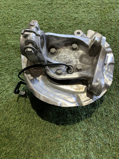 MOZZO MONTANTE FUSELLO ANTERIORE DESTRO BMW SERIE 1 E87 2.0 2006 6773210-03