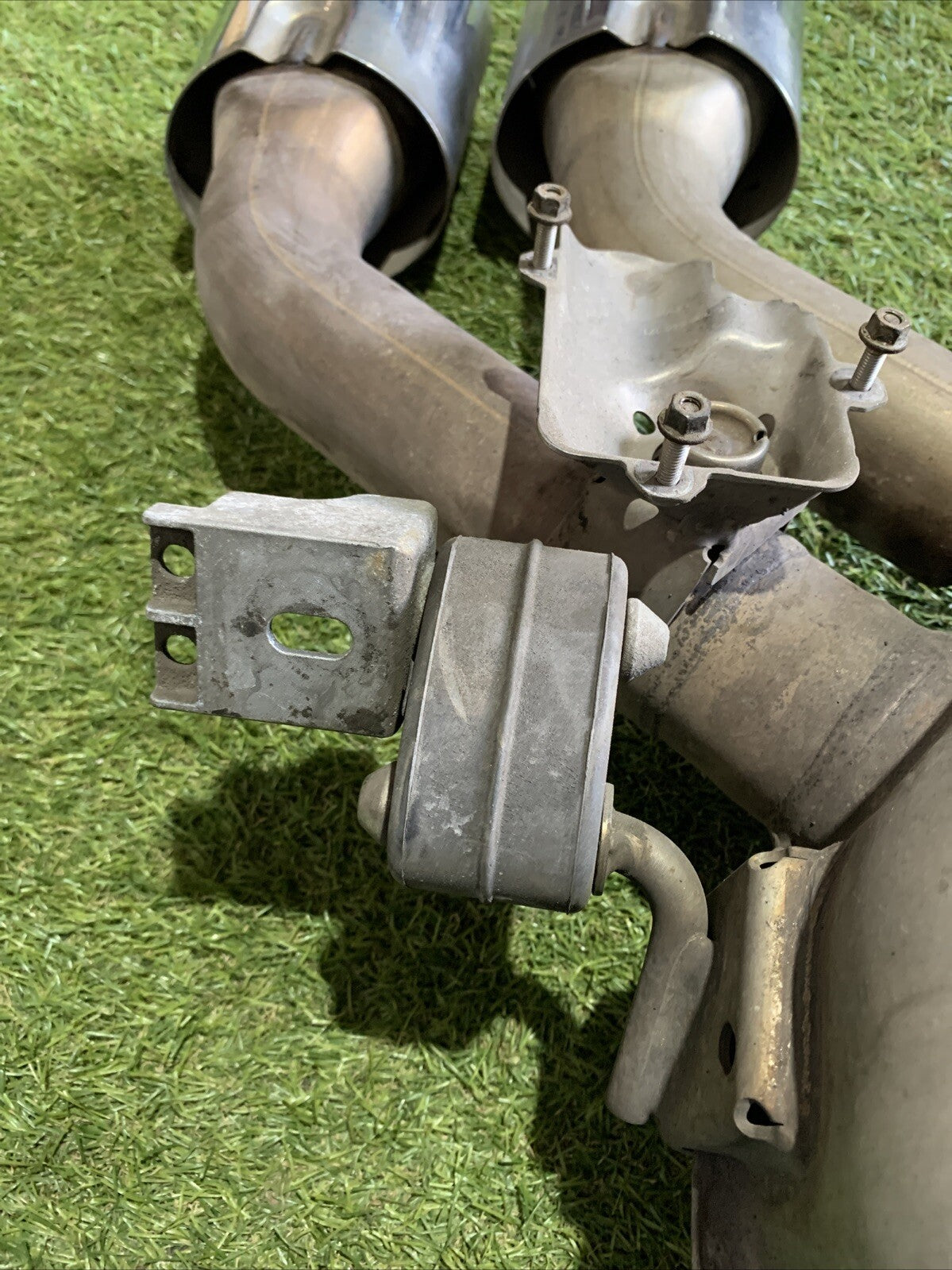 Terminale Di Scarico Volkswagen Golf 8R 2.0 Benzina 5WA253611F