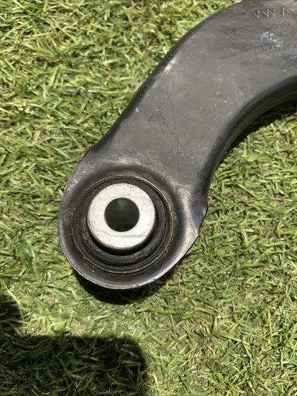 Braccio Oscillante Posteriore Sinistro Volkswagen Golf 8R 2.0 Benzina 5Q0505323D